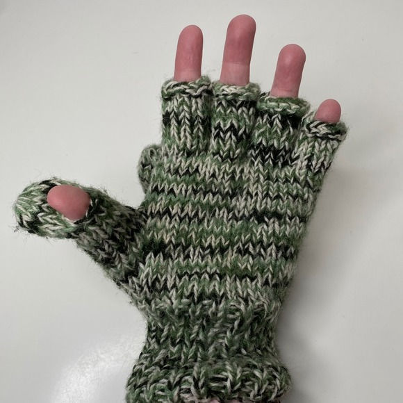 Hand Knit Convertible Mittens Gloves Green Knit Fingerless Mittens for Women - Picture 4 of 7
